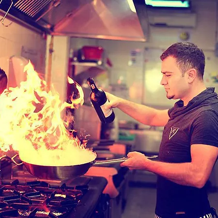 Orka Boutique Hotel 3*