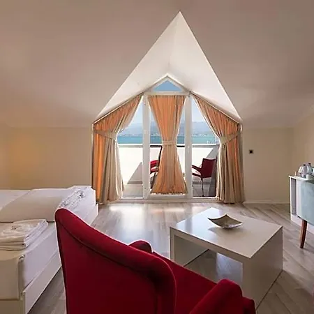 Orka Boutique 3* פאטהיה