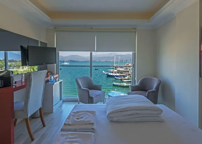 오르카 부티크 호텔 3*