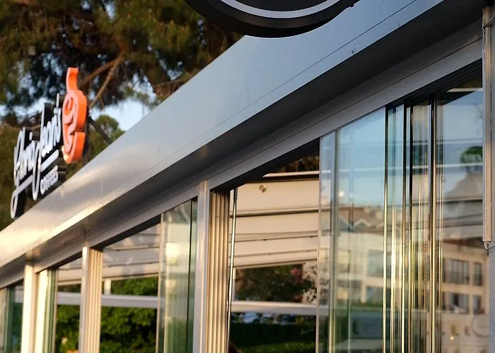 오르카 부티크 3* 페티예