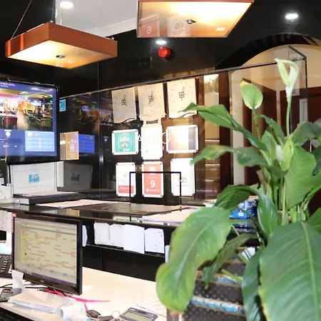 Orka Boutique 3* フェティエ